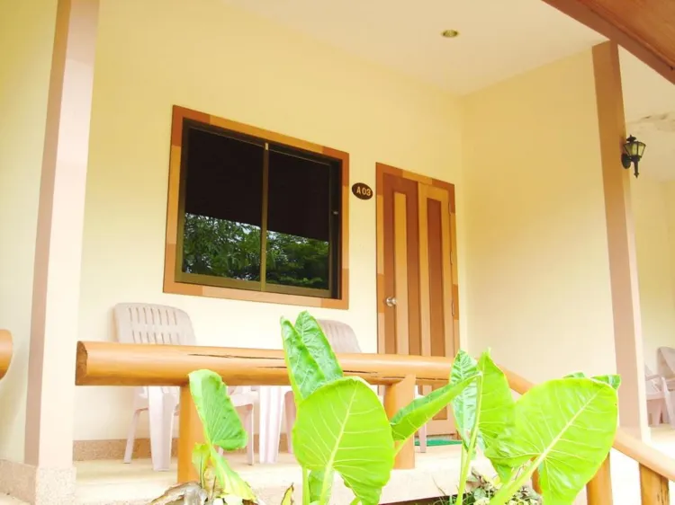 ห้องสแตนดาร์ด เตียงใหญ่ 1 เตียง