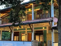 Funky Leopard Safari Lodge Bordering Yala National Park Hotel di 