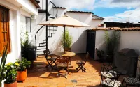 Arche Noah Boutique Hostel Hotele w: 