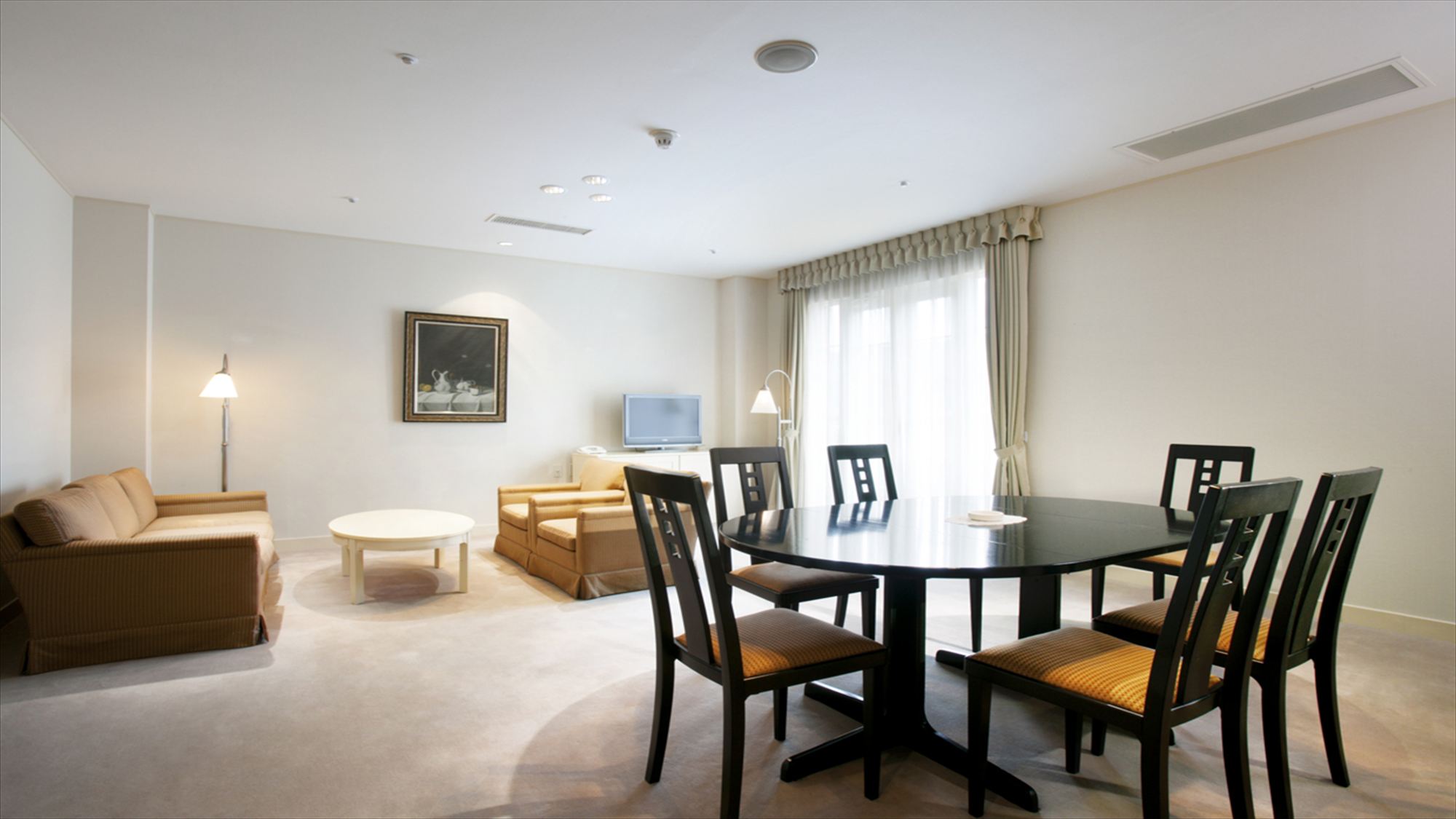 山脉景观小型双人床套房，无烟（带温泉单位浴 【75平方米】）