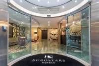 Eurostars Cristal Palace