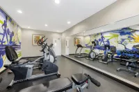 Best Western North Bryant Inn