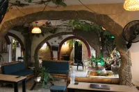 Hotel Grand Ilama