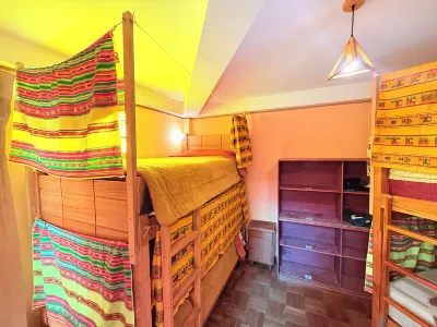 Casa de Huéspedes "La Casa Bonita" Ξενοδοχεία στην πόλη 