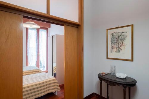 带共用浴室的双床房