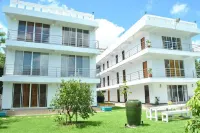 O.U.M.Hotel