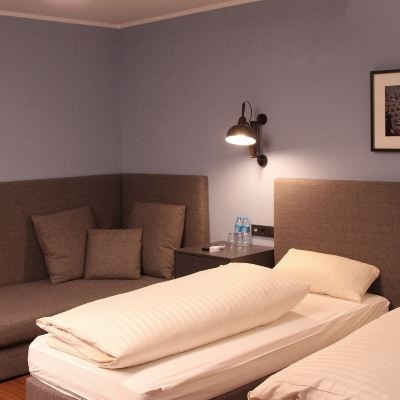 One-Bedroom Twin Room Hotel Henry Promo Code