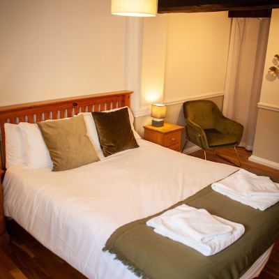 Traditional Double Room, Ensuite, Courtyard View (Hound)