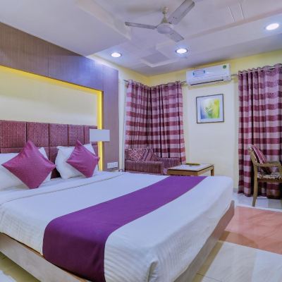 Premium King Room FabHotel Amrit Residency Promo Code