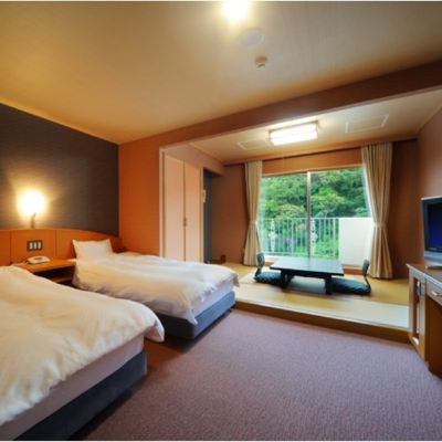 Japanese/Western-Style Twin Room (2 Beds)