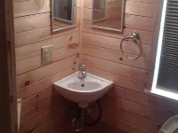 The Tiny House Experience 6m North of Mnt. View Ark. on N. Riverview  Rd Cr 186 Hotels in Izard County