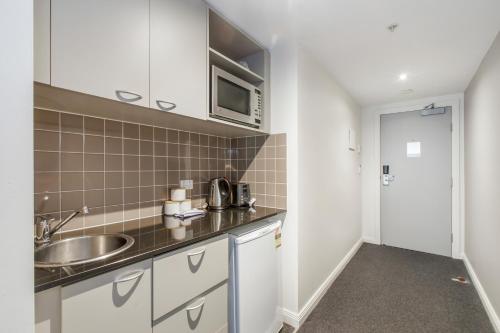 一室公寓带阳台