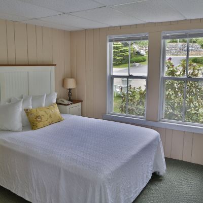 One-Room Cottage With Queen Bed The Naswa Resort Promo Code