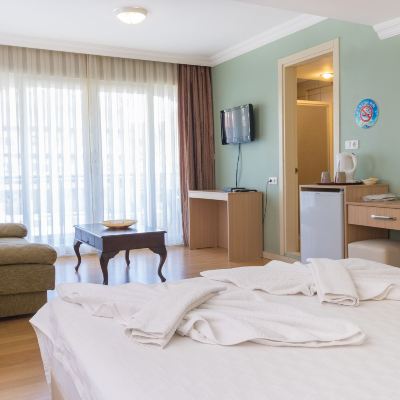 Suite With Double Bed And Sofa Bed Hotel Dost Promo Code