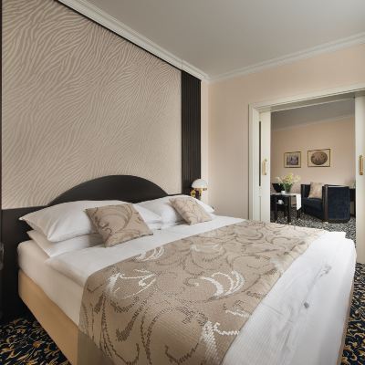 精緻套房 埃斯普里特皇家酒店優惠