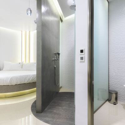 Deluxe Double Room Venus Resort Promo Code