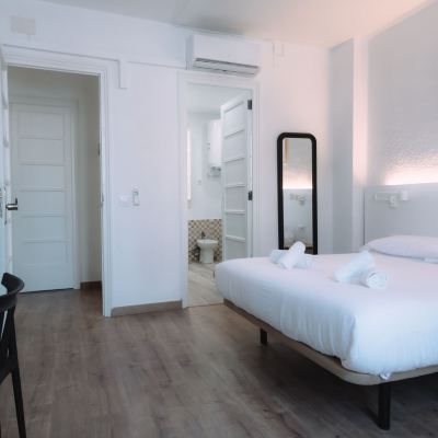 Superior Double Or Twin Room Clink Rooms & Flats Promo Code