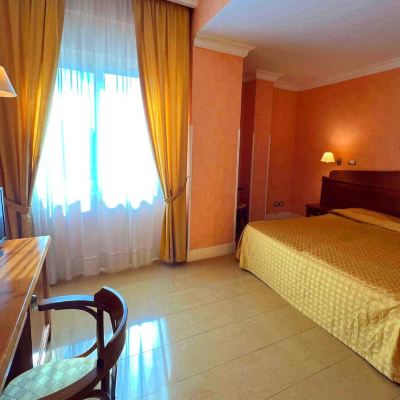 Economy Triple Room Hotel Conchiglia d'Oro Promo Code