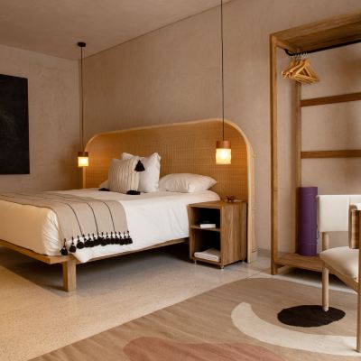Queen Studio Casa Antonieta Promo Code