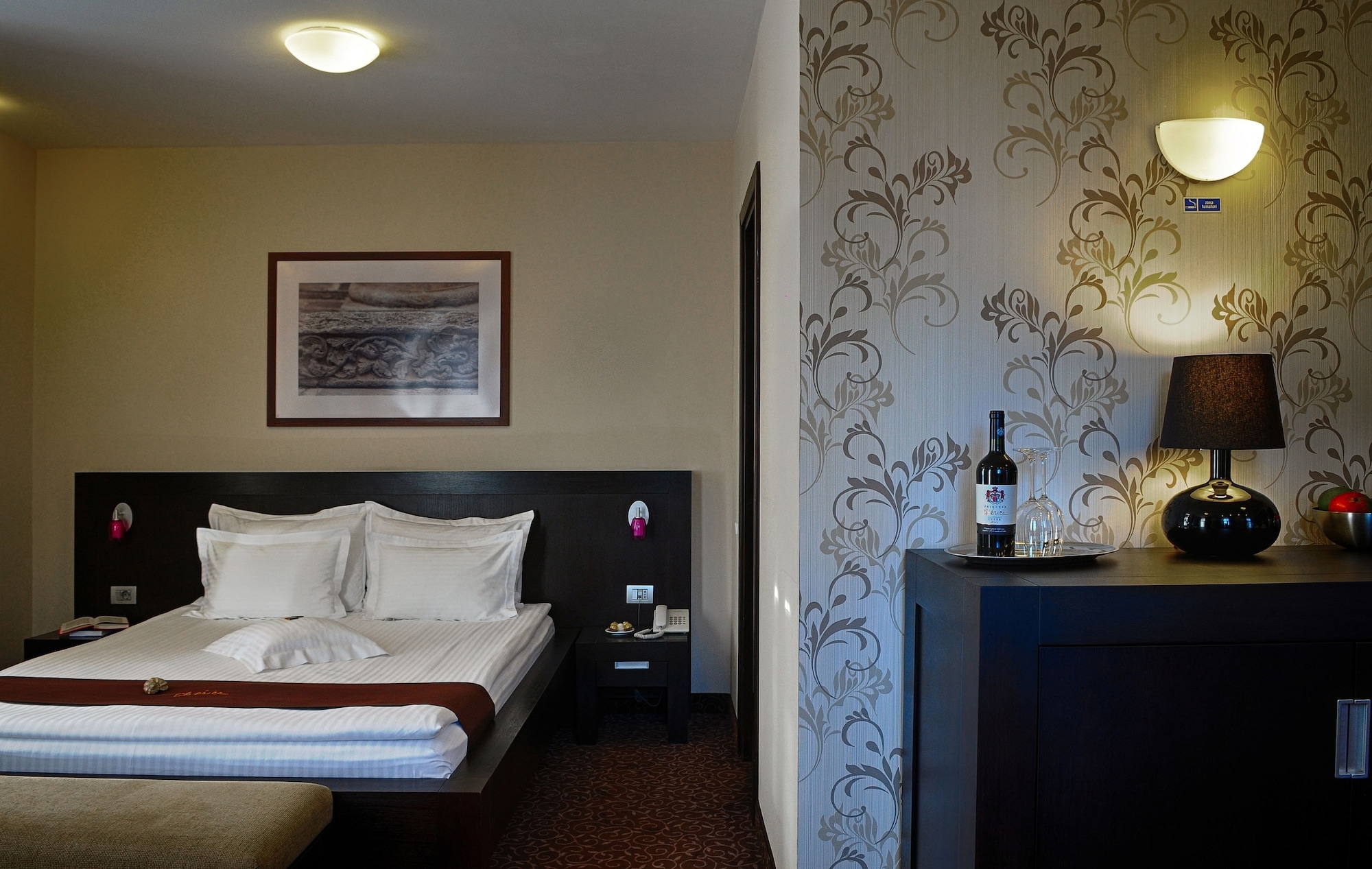 Hotel Cherica甄选套房