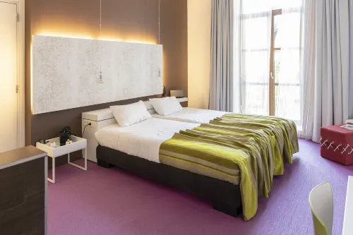 Eburon Hotel