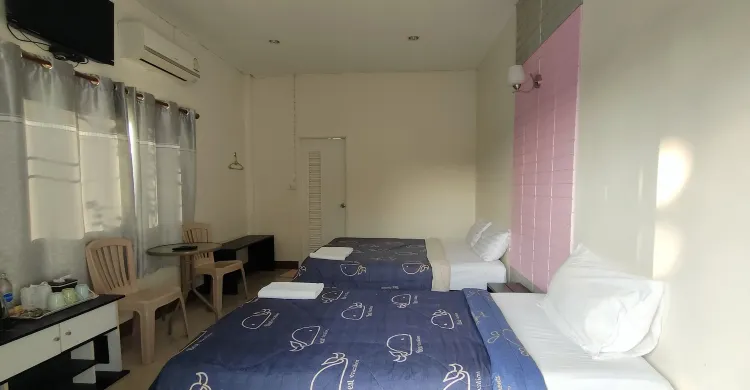 ห้องดีลักซ์ สำหรับสามท่าน