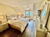 Exquisite 3 Bedroom, 3 Bath Villa - 19E West Hyde Park - Kingston Plantation Villa
