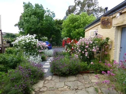 The Globe Inn