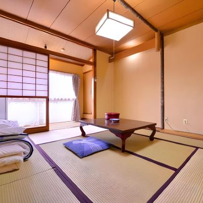 日式房間-可吸菸 Kaziya別館Ramatkor山貓宿優惠