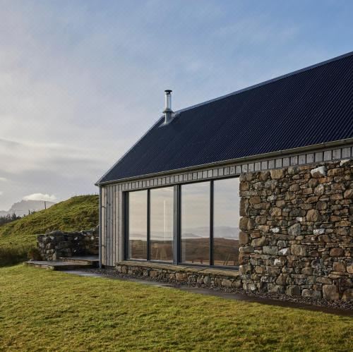 Skye Eyrie Holiday Home