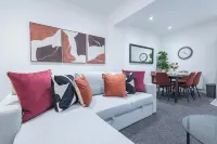 Sunrise Haven Sleeps 7 with Parking