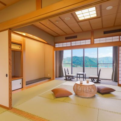 【無煙】高級日式客房，10張榻榻米+6張榻榻米 木曾路飯店 （Hotel Kisoji）優惠