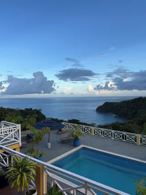 The Victory Villa Hotel a 