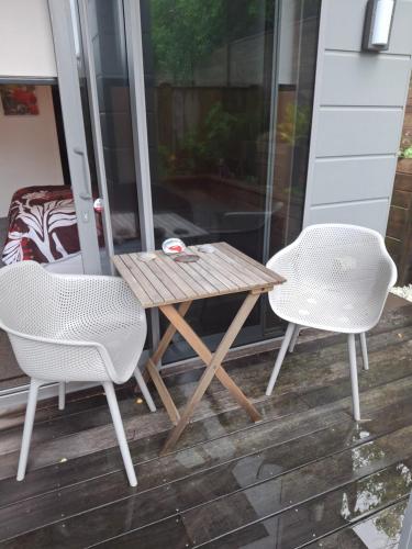 双人房（带独立浴室）