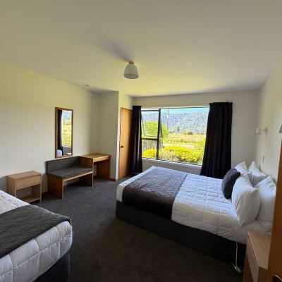 Standard Apartment, 2 Bedrooms, Non Smoking, Kitchen (with Extra Beds) Mt Cook View Motel Promo Code