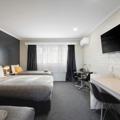 Family Room Central Deborah Motel Promo Code