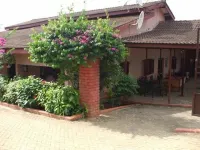 Coconut Grove Miners Lodge Hotéis em 