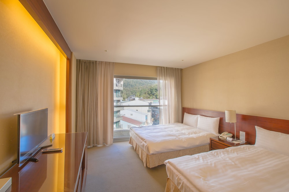 Hotel Del Lago街景风情四人房