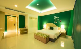 Sleep with ME Hotel Design Hotel @ Patong