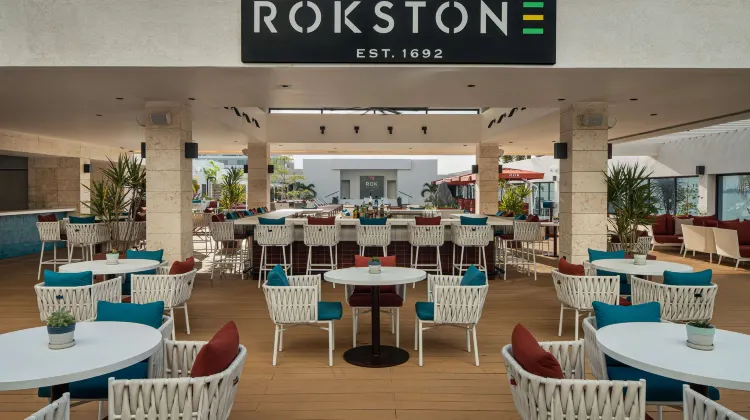 Rok Hotel Kingston, Tapestry Collection by Hilton Dining/Restaurant
