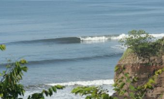 Atlakamani Surfing Resort