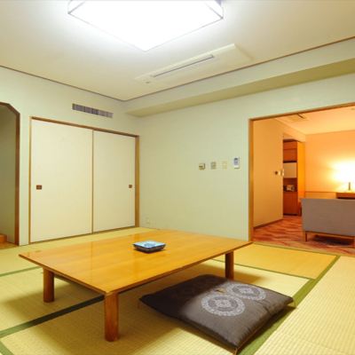 Main Building Japanese-Style Room 31 to 35 Sq M