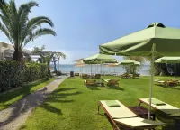 阿波羅迪萬皇宮海水浴酒店 酒店