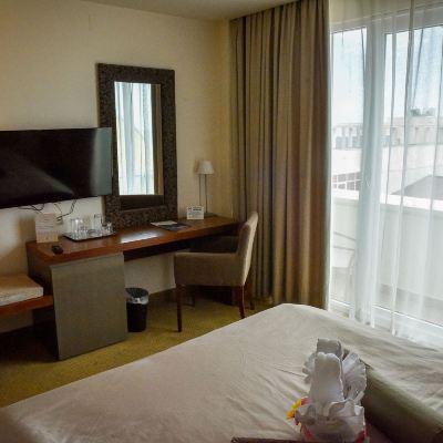 Standard Double Room Iaki Hotel Promo Code
