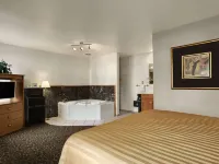 Travelodge by Wyndham Wenatchee Hotels in Wenatchee