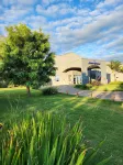 Howard Johnson by Wyndham Funes Hotels in 