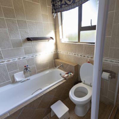 Double Room-Downstairs Lombok Lodge Promo Code