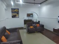 سكينيو هوتل آند أبارتمنتس