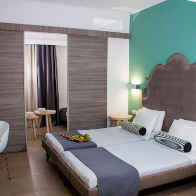 Family One-Bedroom Apartment Malibu Boutique Studios Promo Code