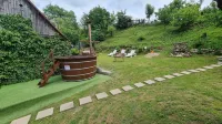 House of Rei with Hot Tube Отели в г. 